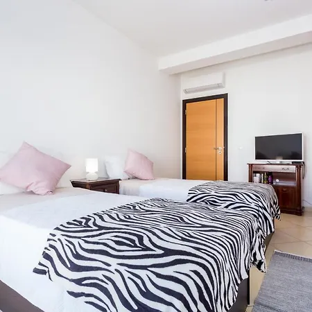 Ouranascente דירה אלבופיירה