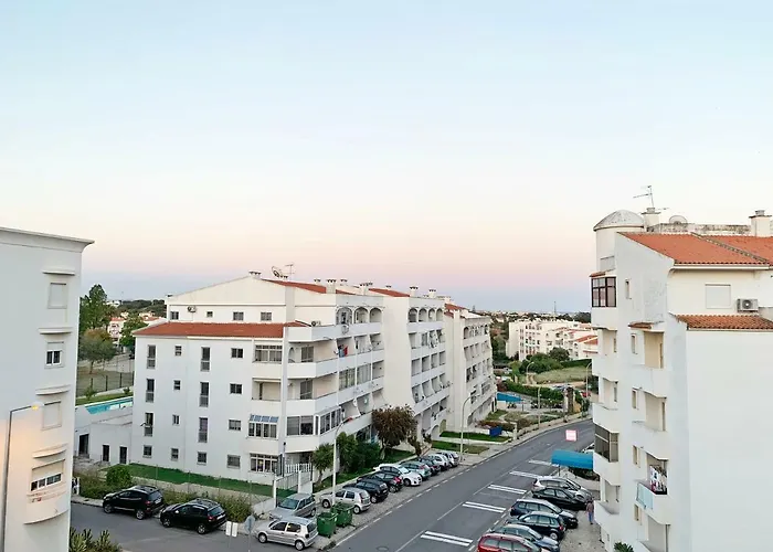 アパート Ouranascente アルブフェイラ